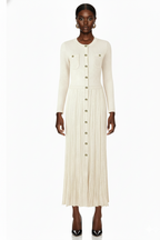 Chic Pleated Knit Maxi Dress