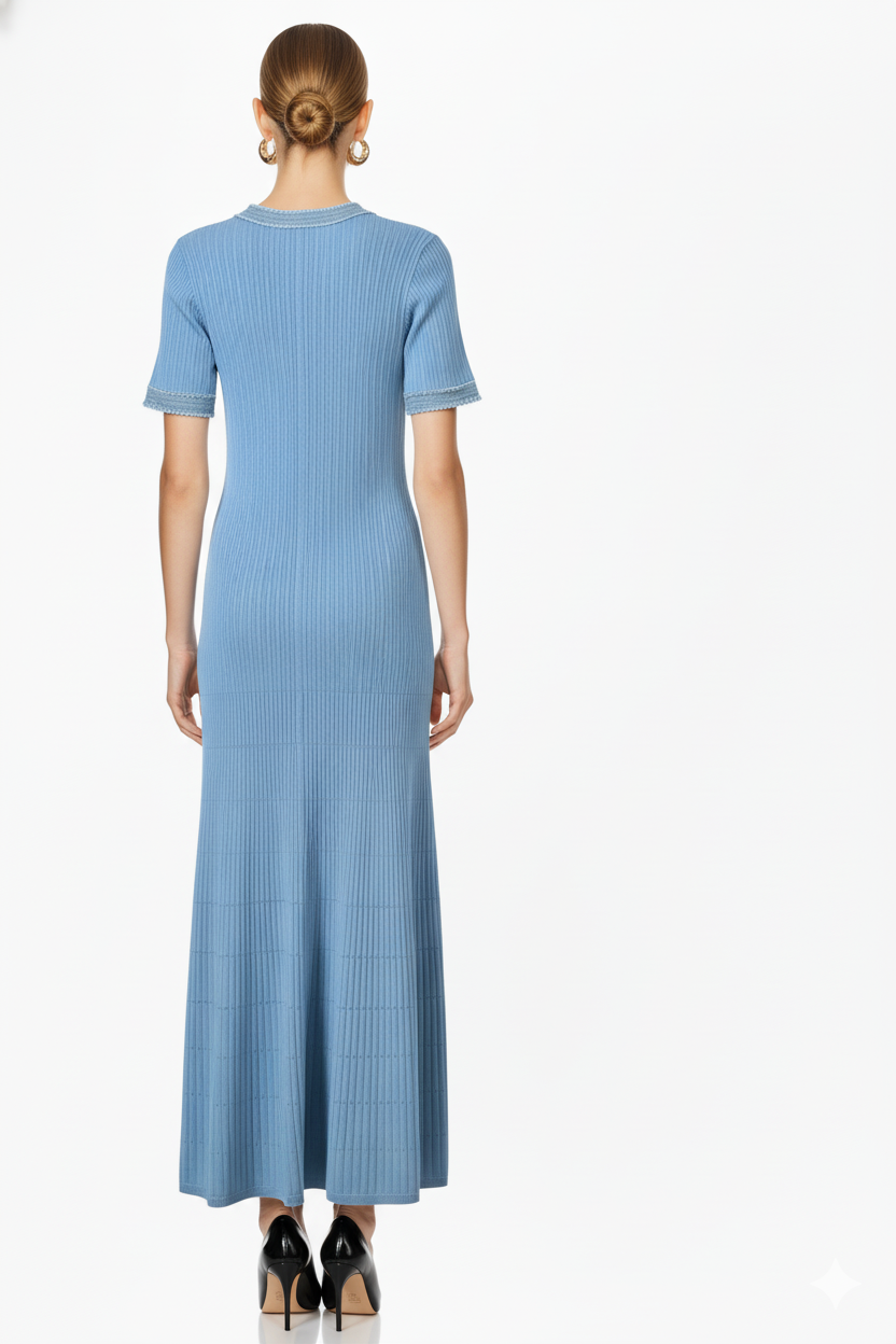 Elegant Contrast Trim Knit Maxi Dress