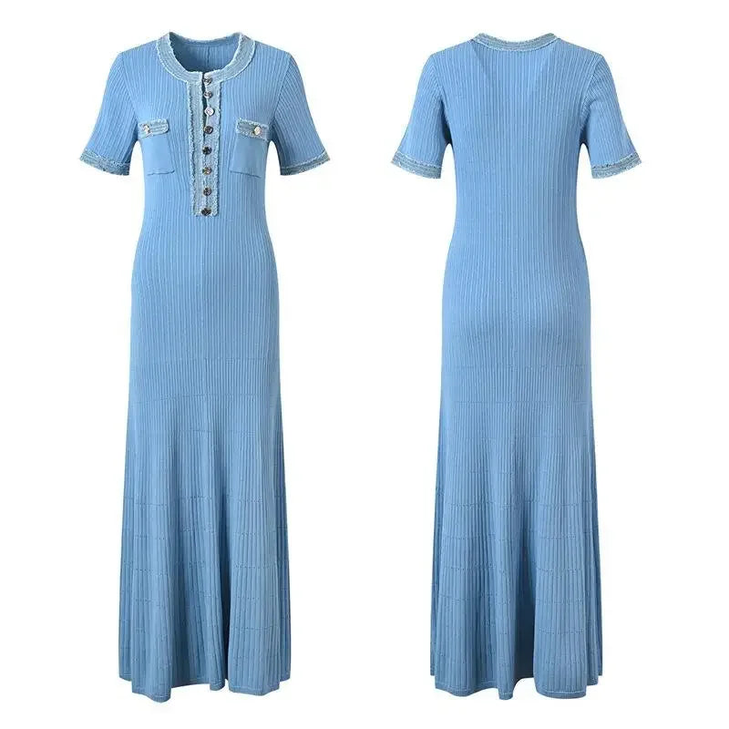 Elegant Contrast Trim Knit Maxi Dress